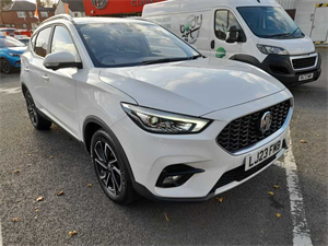 MG ZS